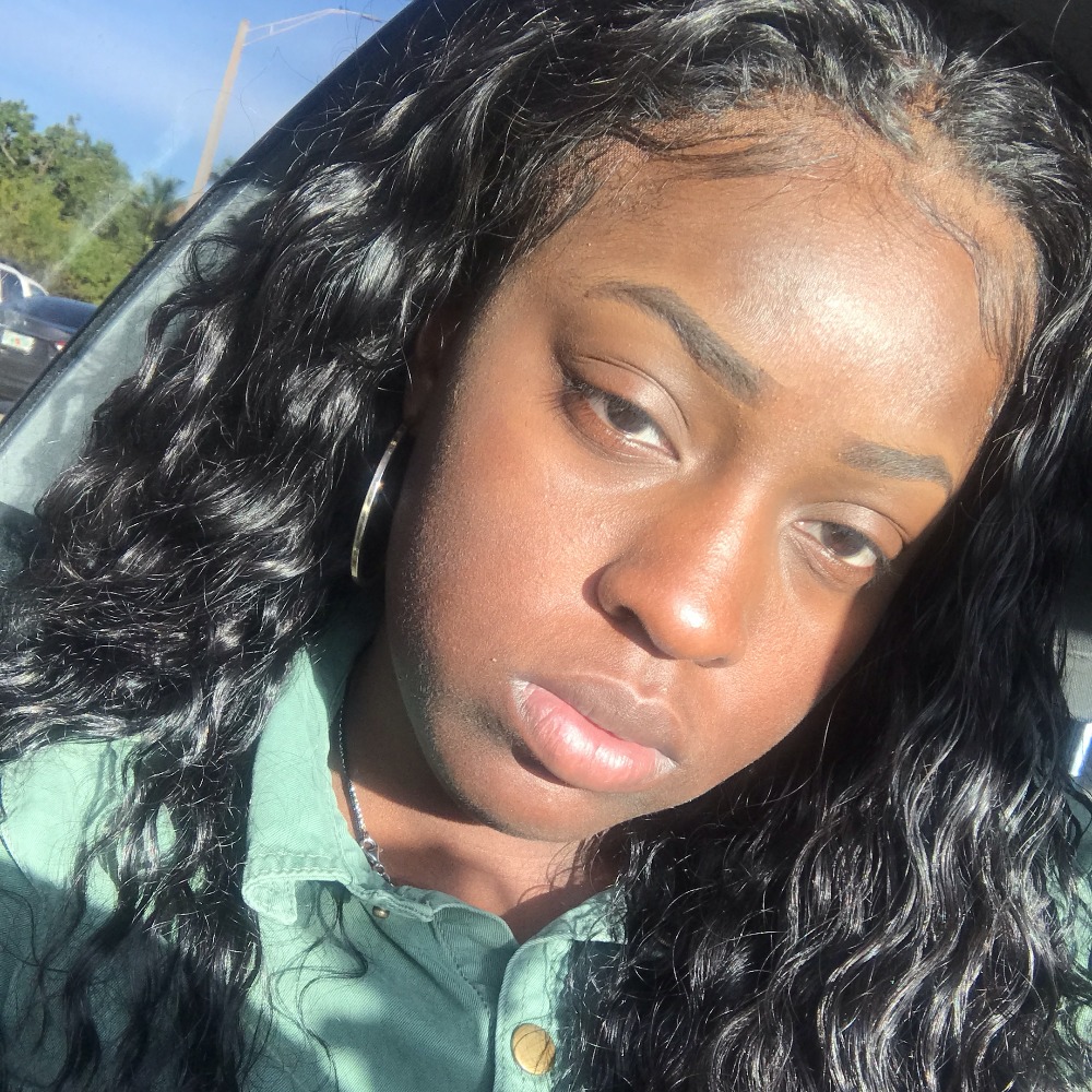 Meet your Posher, Phylicia